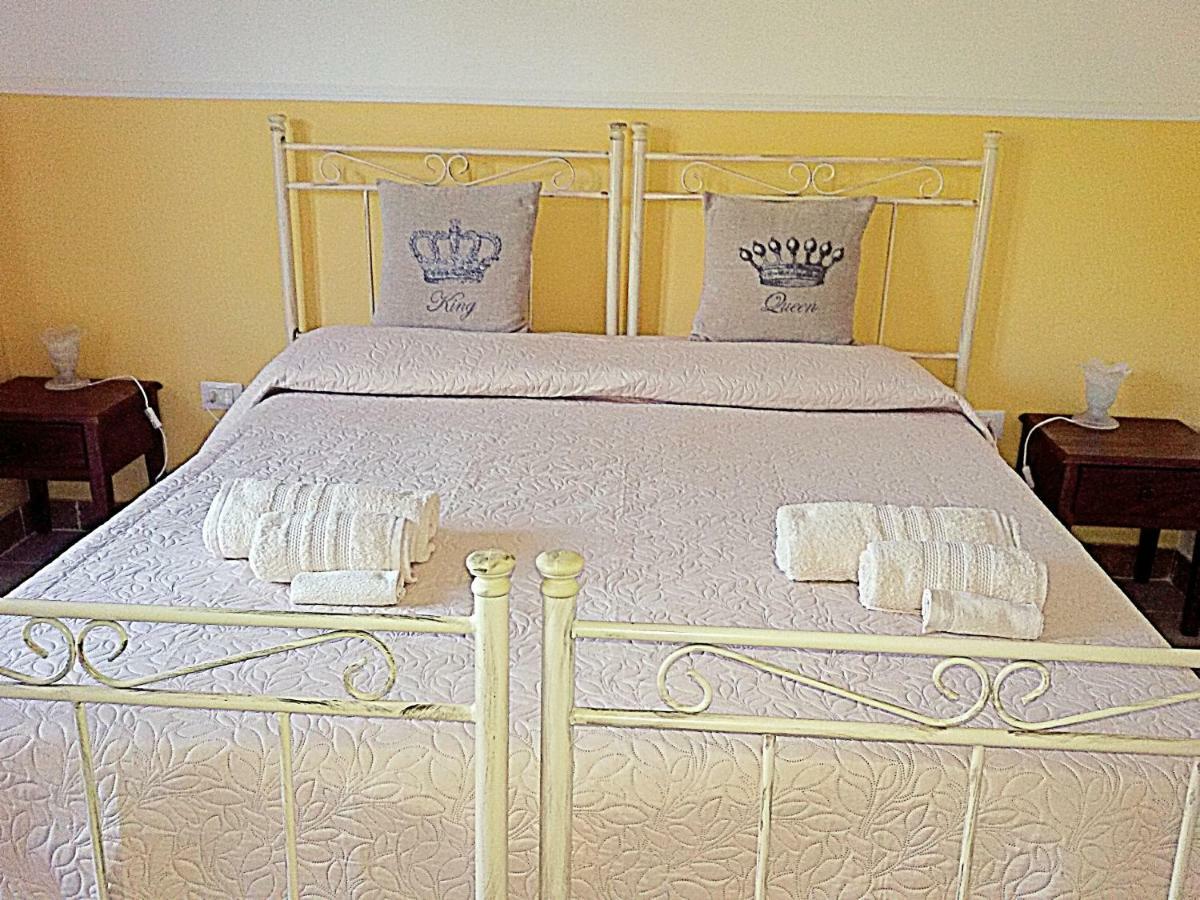 Il Casale Dei Principi Bed & Breakfast Лече Екстериор снимка